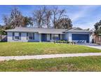 915 Shangri La Dr, Seffner, FL 33584