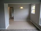 Condo For Rent In Royal Oak, Michigan