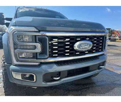 2023 Ford Super Duty F-450 Lariat Ultimate is a Blue, Grey 2023 Ford Car for Sale in Hurricane WV