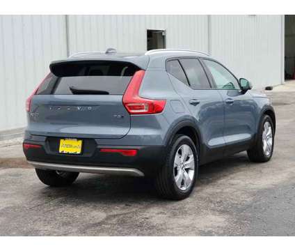2021 Volvo XC40 Momentum is a Grey 2021 Volvo XC40 Car for Sale in Houston TX