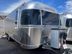 2024 Airstream Flying Cloud 25FBT TWIN 25ft