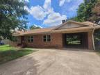 Home For Sale In Oakwood, Texas