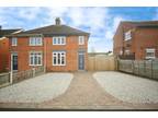 2 bedroom semi-detached house for sale in Batchley Road, Redditch, B97