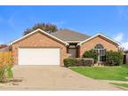 1305 Dawnridge Ct, Fort Worth, TX 76028