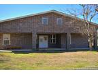 156 PRIVATE ROAD 6730, Devine, TX 78016 Single Family Residence For Sale MLS#