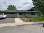 625 N 13TH AVE, Elgin OR 97827