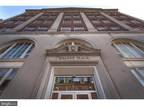 312 Walnut St #211 - Philadelphia, PA 19106 - Home For Rent