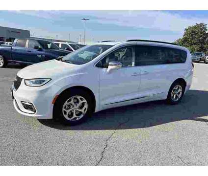 2022 Chrysler Pacifica Limited is a White 2022 Chrysler Pacifica Limited Car for Sale in Fort Smith AR
