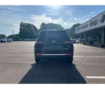 2022 Jeep Grand Cherokee Limited 4x2 is a Black 2022 Jeep grand cherokee Limited SUV in Senatobia MS