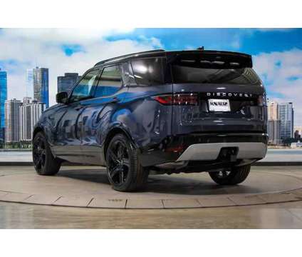 2024 Land Rover Discovery Metropolitan Edition is a Blue 2024 Land Rover Discovery SUV in Lake Bluff IL