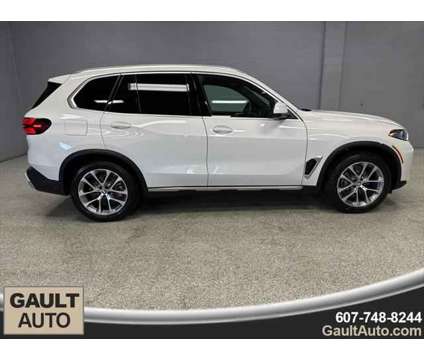 2024 BMW X5 xDrive40i is a White 2024 BMW X5 4.6is SUV in Endicott NY