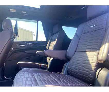 2022 Cadillac Escalade 2WD Premium Luxury Platinum is a Silver 2022 Cadillac Escalade SUV in Savannah GA