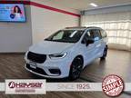 2024 Chrysler Pacifica White, 10 miles