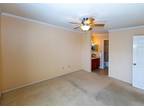 Condo For Sale In Webster, Texas