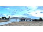 18269 Willow St, Hesperia, CA 92345