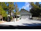 825 Marin Ln, Lake Arrowhead, CA 92352