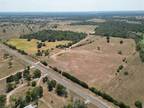 Farm House For Sale In Bedias, Texas