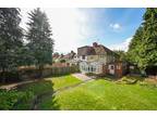 Hungerford Drive, Reading, Berkshire 3 bed semi-detached house for sale -