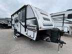 2024 Winnebago Micro Minnie 2108DS 22ft