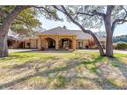 6717 Deep Valley Ln, Fort Worth, TX 76132