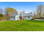 79 Silver Lane, Bridgehampton, NY 11932