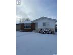 5172 Kings Avenue, Gull Lake, SK, S0N 1A0 - house for sale Listing ID SK956315