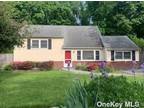 30 Waterside Rd - Northport, NY 11768 - Home For Rent