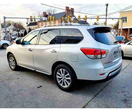 2015 Nissan Pathfinder for sale is a White 2015 Nissan Pathfinder Car for Sale in Berryville VA