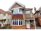 6 bedroom detached house for rent in Hartley Avenue, Southampton, SO17
