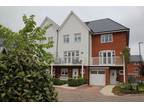 Venics Way, High Wycombe HP11, 4 bedroom end terrace house to rent - 51744207