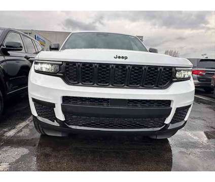 2024 Jeep Grand Cherokee L Altitude is a White 2024 Jeep grand cherokee Car for Sale in Pataskala OH