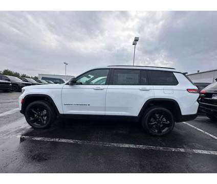 2024 Jeep Grand Cherokee L Altitude is a White 2024 Jeep grand cherokee Car for Sale in Pataskala OH