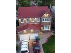 Amazing 5 bedroom house (3200 Sq feet ). Brampton