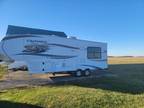 2012 Coachmen Chaparral Lite 275RLS 30ft