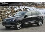 2016 Volkswagen Touareg VR6 Sport - Naugatuck,Connecticut