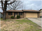 16 Patty Ln, Sherwood AR 72120 - Nice and updated 3br 2ba w/den