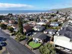 99 13th St, Cayucos, CA 93430