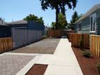 5618 SE Rhone St #C Portland, OR