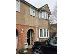 4 bedroom end of terrace house for sale in Cricket Road, Oxford, OX4