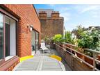 Notting Hill, Greater London, 2 bedroom flat/apartment for sale in Hereford Road