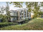 Riverside View, Berkeley Avenue, Reading 2 bed apartment for sale -