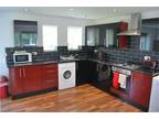 3 bed house to rent in Park View Road, LS4, Leeds