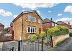 Grovehall Avenue, Leeds, West Yorkshire 3 bed detached house for sale -