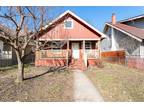 Charming Craftsman 2-Story Near Kendall Yards