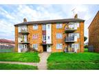1 bedroom Flat for sale, Rose Lane, Chadwell Heath, RM6