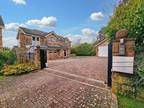 5 bedroom detached house for sale in Briar Mews, Blackhill, DH8