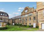 Isleworth, Greater London, 2 bedroom flat/apartment for sale in Lancaster House