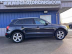 2012 Audi Q5 quattro 4dr 3.2L Premium Plus