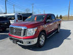 2017 Nissan Titan 4x4 Crew Cab SV