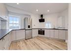 2 bedroom flat/apartment for sale in Hampstead Way